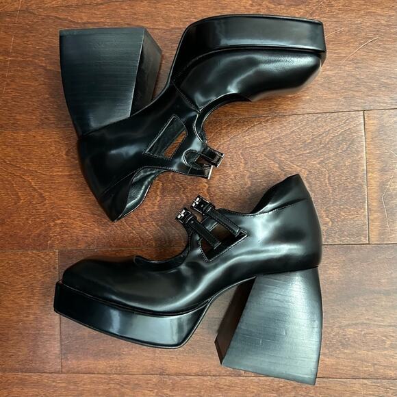 Jeffrey Campbell Corgi Platform Mary Janes,
Wednesday Addams Black Leather Size5 - Picture 1 of 15